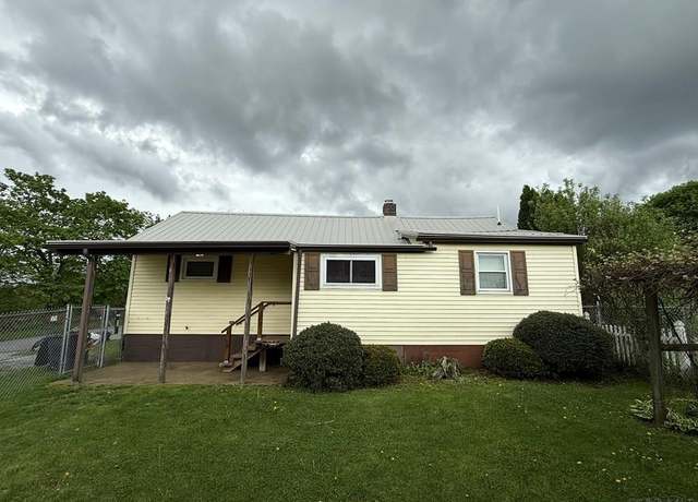 Property at 507 Orchard Street Rear St, Portage, PA 15946, 2 beds, 1 bath