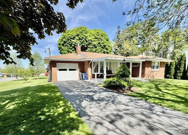 Property at 519 Cherry Ln, Johnstown, PA 15904, 3 beds, 1.5 baths