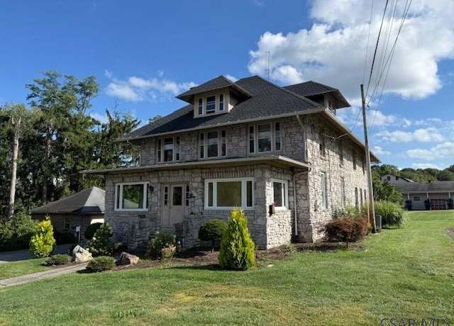 Property at 1182 Forest Hills Dr, Salix, PA 15952, 5 beds, 4 baths
