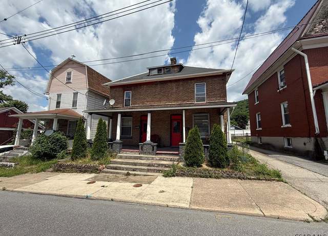 Property at 307-309 Cedar St, Johnstown, PA 15902, 3 beds, 2 baths