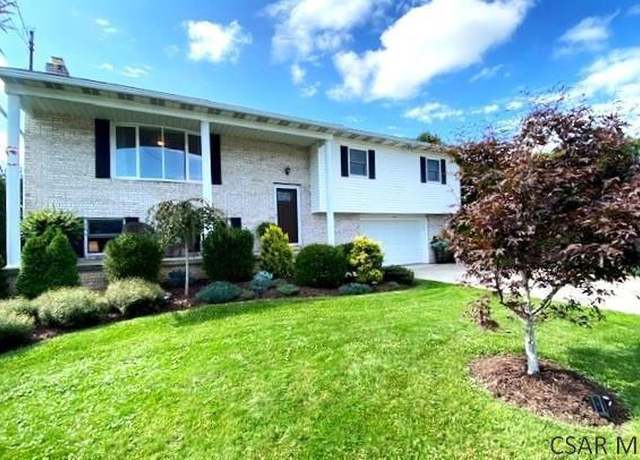 Property at 312 Susquehanna St, Johnstown, PA 15905, 3 beds, 2 baths