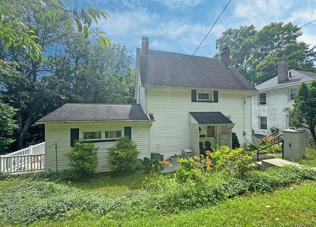 Property at 1 Shady Ln, Johnstown, PA 15905, 2 beds, 1 bath