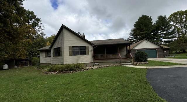 Photo of 576 Ridge Rd, Hooversville, PA 15936