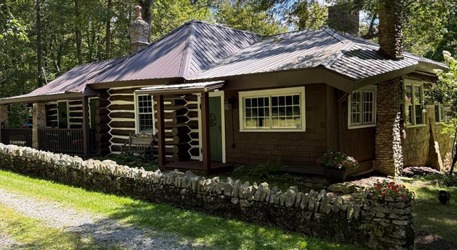 Photo of 166 Mink Dr, Boswell, PA 15531