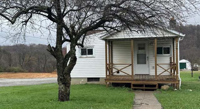 Photo of 150 Groggin Ln, Portage, PA 15946