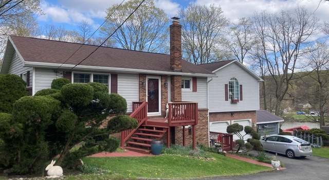 Photo of 1040 Causeway Dr, Friedens, PA 15541