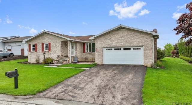 Photo of 527 Patton St, Somerset, PA 15501