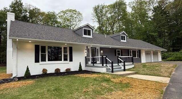 Photo of 2200 Dundee Ln, Johnstown, PA 15905