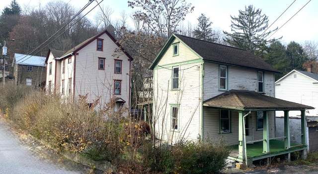 Photo of 1096 Berg St, Johnstown, PA 15902