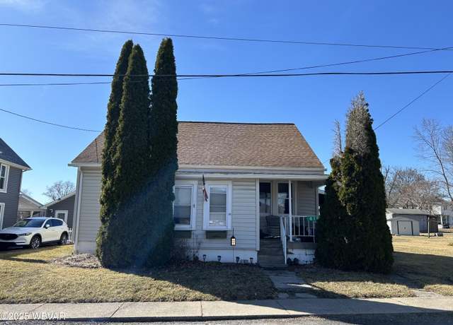 Property at 619 E Park St, Lock Haven, PA 17745, 3 beds, 1 bath