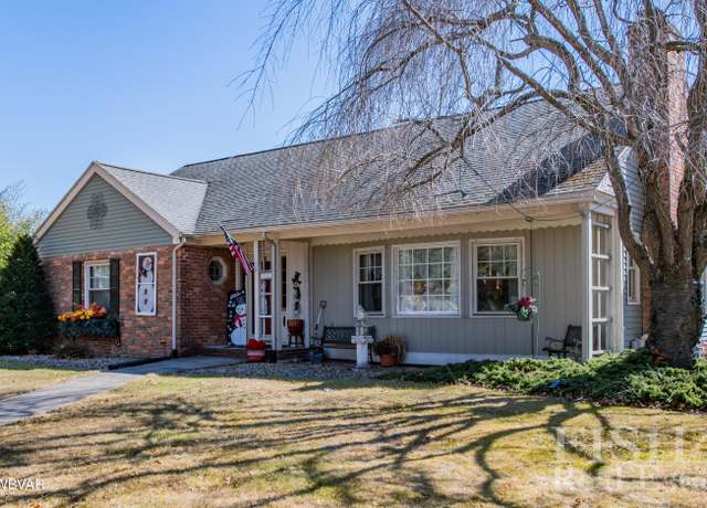 Property at 914 Grampian Blvd, Williamsport, PA 17701, 4 beds, 3 baths