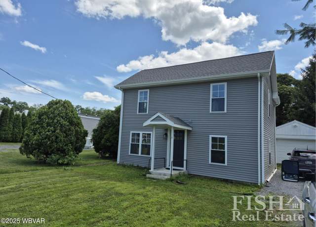 Property at 1089 Penn Ave, Jersey Shore, PA 17740, 3 beds, 2.5 baths
