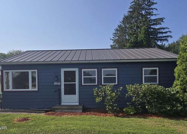 Property at 2142 Reed St, Williamsport, PA 17701, 3 beds, 1 bath