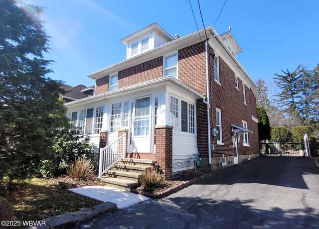 Property at 1727 Almond St, Williamsport, PA 17701, 3 beds, 3 baths