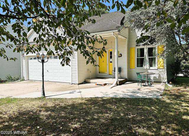 Property at 180 Laurel Run Cir, Williamsport, PA 17701, 3 beds, 2 baths