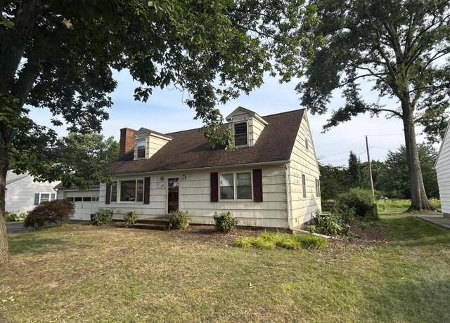 Property at 1618 Elliott St, Williamsport, PA 17701, 4 beds, 2 baths