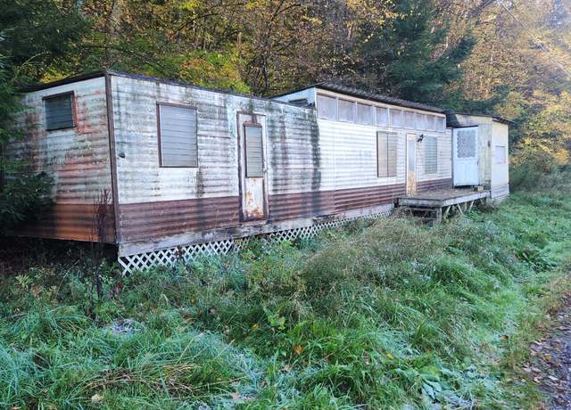Property at 900 Christian Camp Rd, Muncy Valley, PA 17758, 1 bed, 1 bath