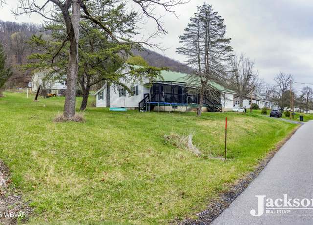 Property at 97 Riverview Dr, Lock Haven, PA 17745, 3 beds, 1.5 baths