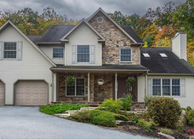 Property at 240 Cochise Trl, Lock Haven, PA 17745, 4 beds, 2.5 baths