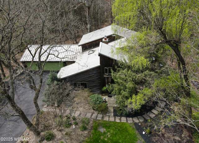 Property at 11 Spruce Dr, Lock Haven, PA 17745, 3 beds, 3 baths
