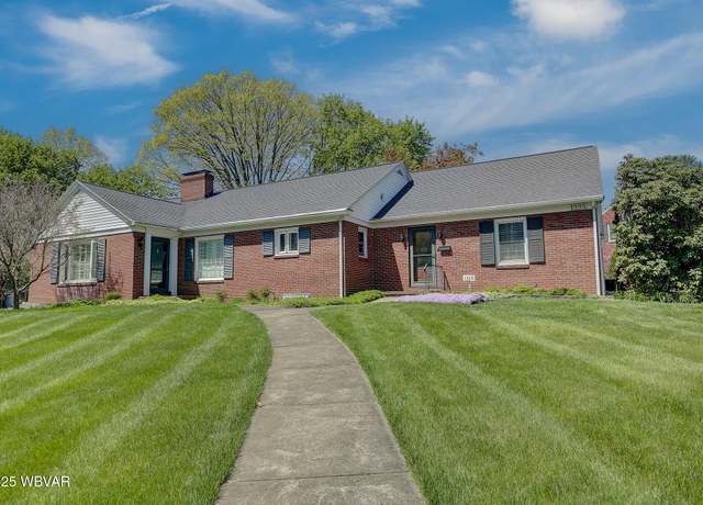 Property at 1335 Faxon Cir, Williamsport, PA 17701, 3 beds, 3 baths