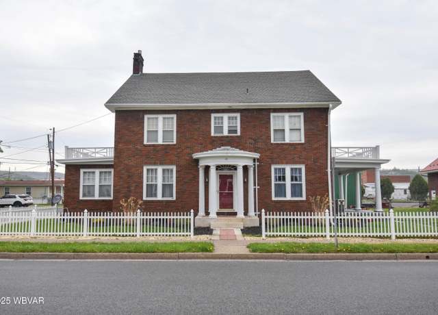 Property at 45 W Bald Eagle St, Lock Haven, PA 17745, 5 beds, 1.5 baths