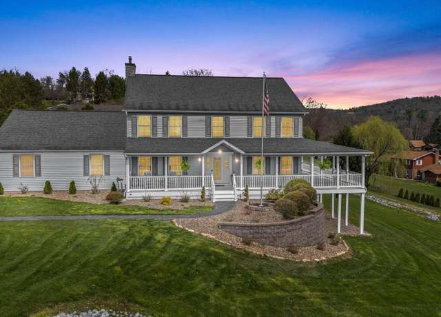 Property at 1038 N Oriole Cir, Lock Haven, PA 17745, 5 beds, 3.5 baths