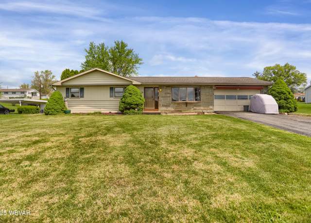 Property at 2284 Kenwood Ave, Williamsport, PA 17701, 3 beds, 1 bath