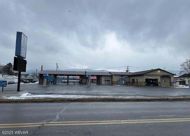 Property at 810 Washington Blvd, Williamsport, PA 17701