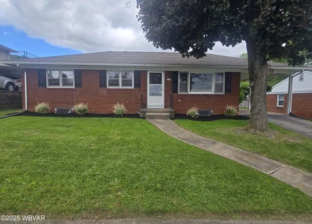 Property at 1760 Fredna Ave, Williamsport, PA 17701, 3 beds, 1 bath