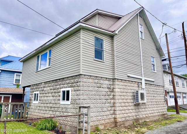 Property at 631 E Jordan's Aly, Lock Haven, PA 17745, 2 beds, 1 bath