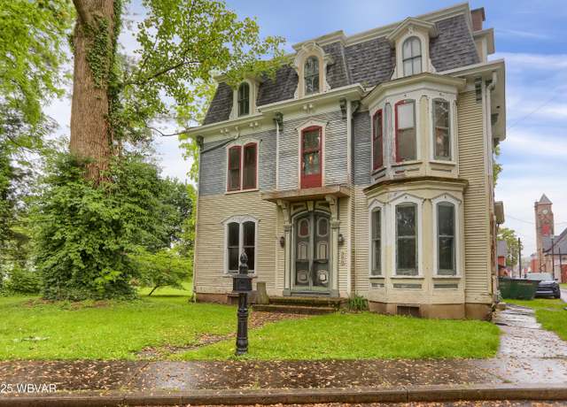 Property at 300 Front St, Jersey Shore, PA 17740, 6 beds, 1.5 baths