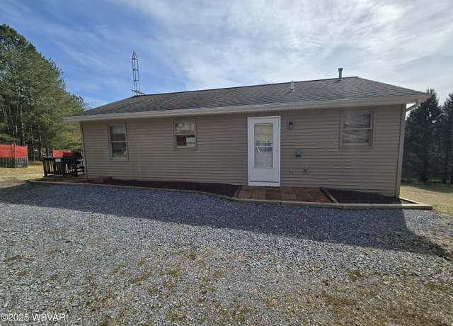 Property at 146 Johns Ln, Renovo, PA 17764, 2 beds, 1 bath