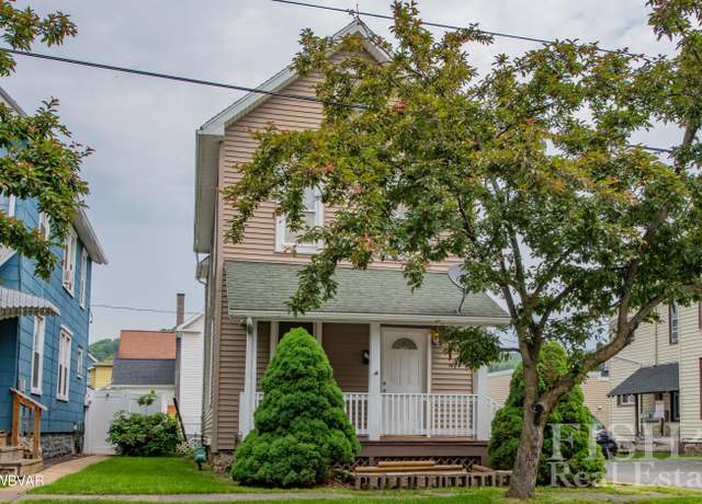 Property at 1240 Memorial Ave, Williamsport, PA 17701, 3 beds, 1.5 baths