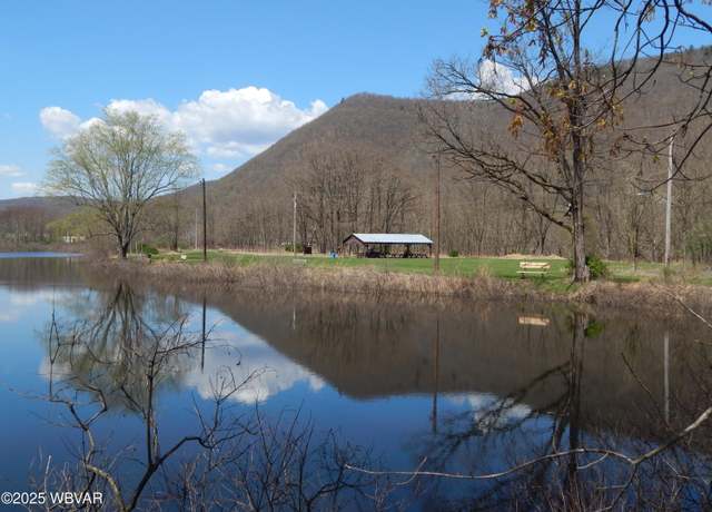 Property at 1001 Pine St, Renovo, PA 17764