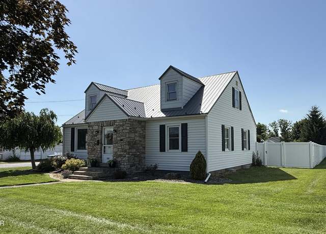 Property at 105 N Broad St, Hughesville, PA 17737, 5 beds, 2 baths