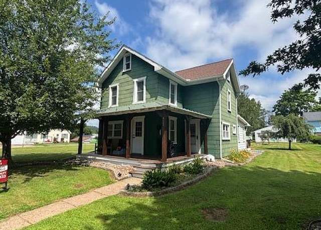 Property at 421 Weldon St, Montoursville, PA 17754, 3 beds, 1.5 baths