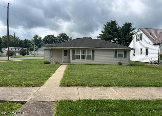 Property at 2090 Sheridan St, Williamsport, PA 17701, 3 beds, 1 bath