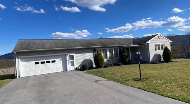 Photo of 12 Crestmont Dr, Lock Haven, PA 17745