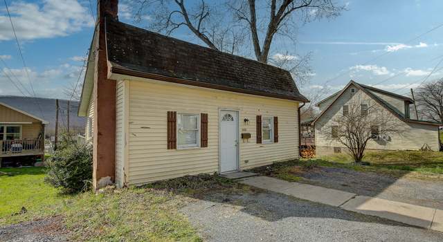 Photo of 1030 W Fourth St, Lock Haven, PA 17745