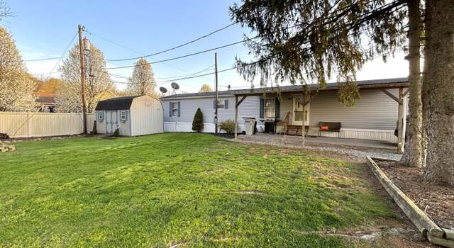 Photo of 38 Locust St, Mill Hall, PA 17751