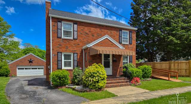 Photo of 432 S Jones St, Lock Haven, PA 17745