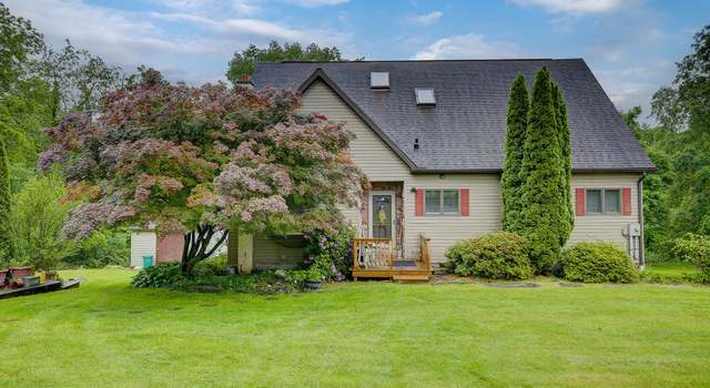 Photo of 205 Stone House Rd, Mill Hall, PA 17751
