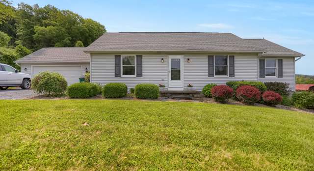 Photo of 262 Walnut Ln, Jersey Shore, PA 17740