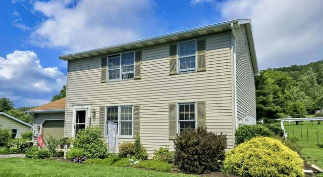 Photo of 131 Walnut Ln, Jersey Shore, PA 17740