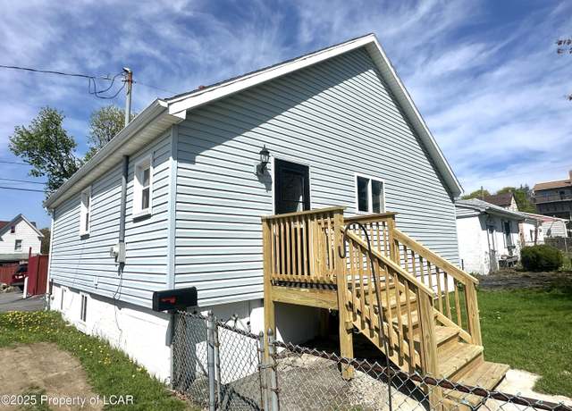 Property at 582 Boone Ct, Hazleton, PA 18201, 2 beds, 1 bath