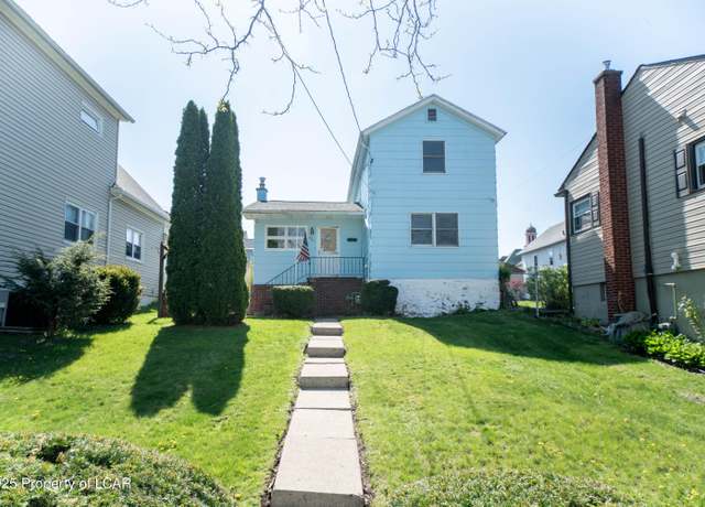 Property at 807 Irving Ave, Scranton, PA 18505, 2 beds, 1 bath