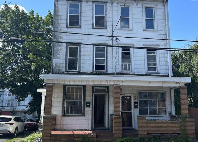 Property at 203 Mahanoy St, Mahanoy City, PA 17901, 2 beds, 1 bath