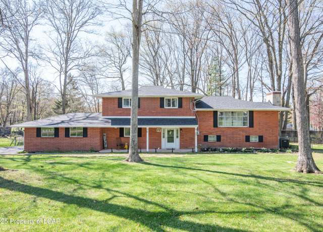 Property at 17 Cherry Ln, Mountain Top, PA 18707, 4 beds, 3 baths