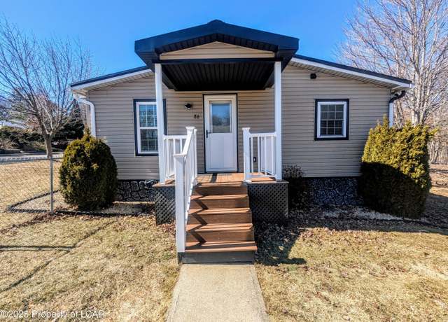 Property at 86 Birch Knoll Dr, Hazleton, PA 18601, 3 beds, 2 baths
